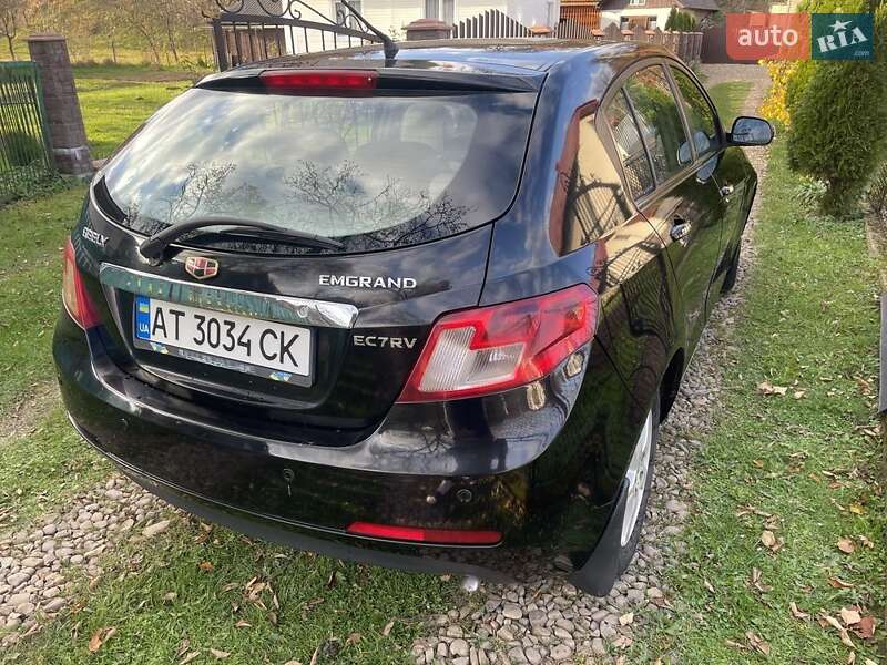 Хетчбек Geely Emgrand 7 (EC7) 2011 в 