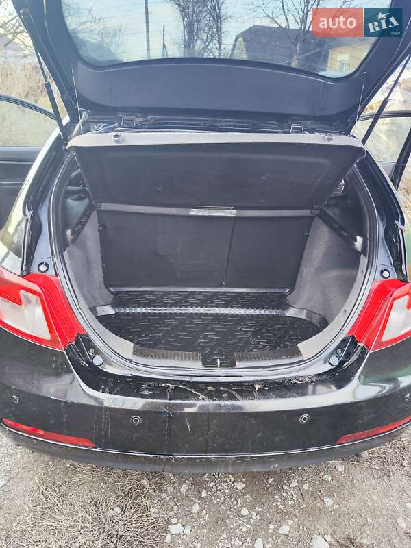 Хетчбек Geely Emgrand 7 (EC7) 2013 в Літині