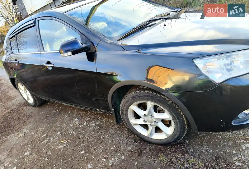 Geely Emgrand 7 (EC7)