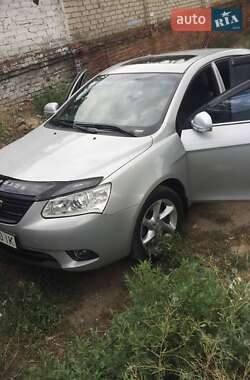 Хэтчбек Geely Emgrand 7 (EC7) 2014 в 