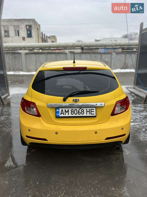 Хетчбек Geely Emgrand 7 (EC7) 2011 в Покровському