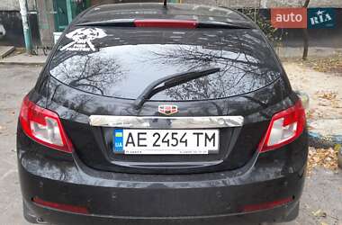 Хетчбек Geely Emgrand 7 (EC7) 2013 в Дніпрі