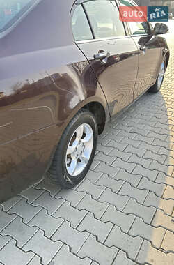 Седан Geely Emgrand 7 (EC7) 2014 в 