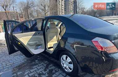 Седан Geely Emgrand 7 (EC7) 2012 в Кам'янському