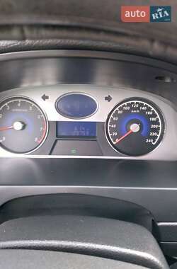 Седан Geely Emgrand 7 (EC7) 2013 в 