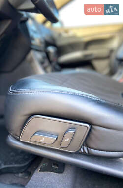 Хетчбек Geely Emgrand 7 (EC7) 2012 в 