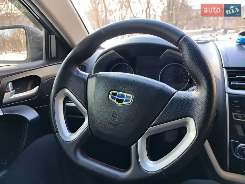 Geely Emgrand 2017