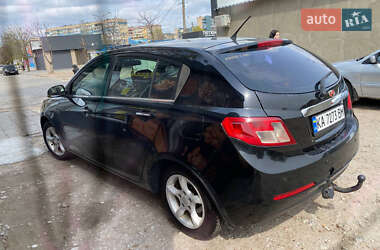 Хетчбек Geely Emgrand 7 (EC7) 2014 в 