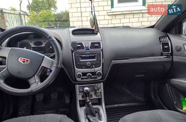 Седан Geely Emgrand 7 (EC7) 2013 в 