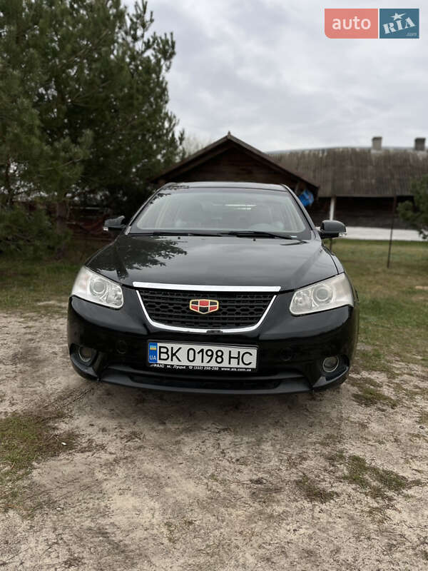 Хэтчбек Geely Emgrand 7 (EC7) 2011 в Дубровице