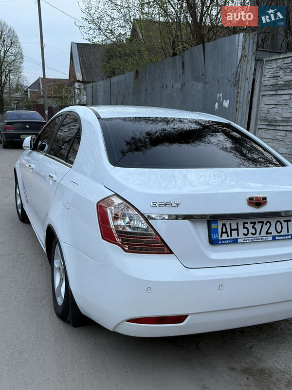 Седан Geely Emgrand 7 (EC7) 2013 в Дніпрі