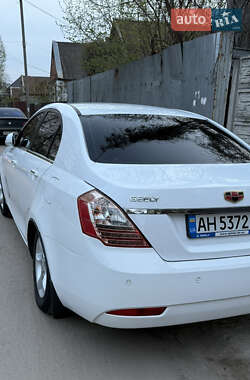 Седан Geely Emgrand 7 (EC7) 2013 в 