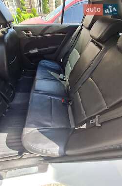Хетчбек Geely Emgrand 7 (EC7) 2014 в 