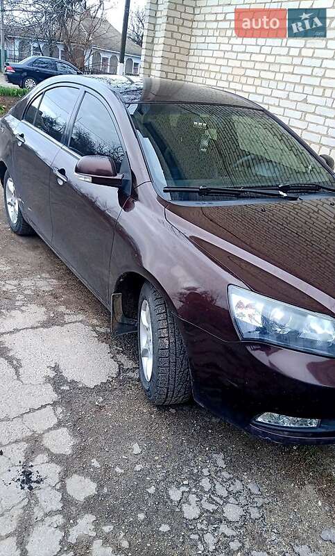 Седан Geely Emgrand 7 (EC7) 2014 в 