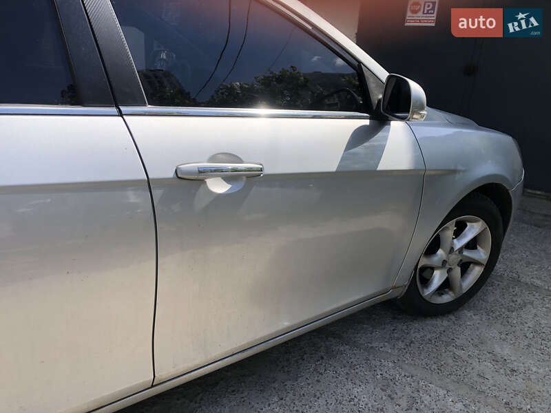 Седан Geely Emgrand 7 (EC7) 2013 в Києві