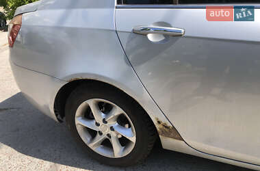 Седан Geely Emgrand 7 (EC7) 2013 в 