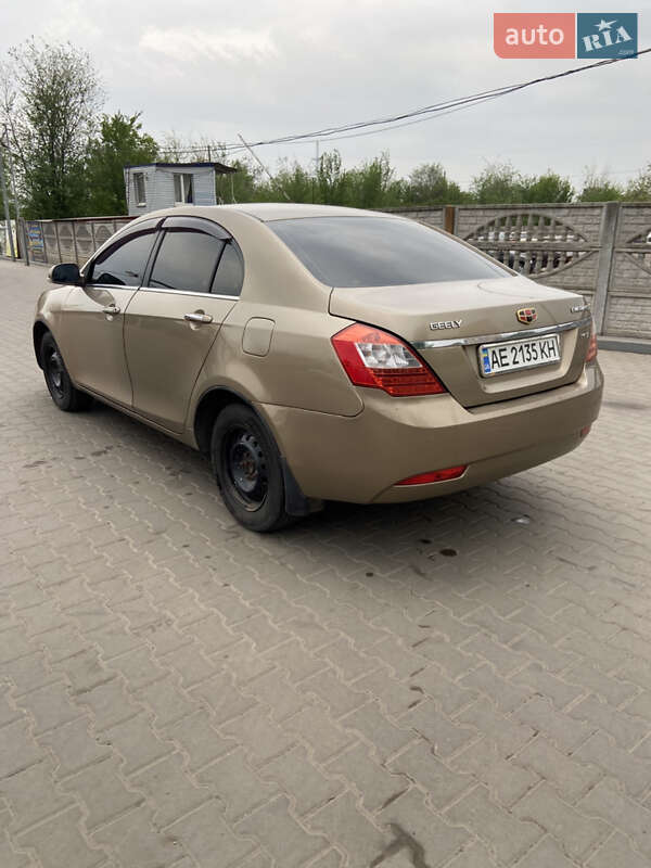 Седан Geely Emgrand 7 (EC7) 2012 в Кривому Розі