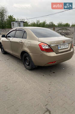 Седан Geely Emgrand 7 (EC7) 2012 в 