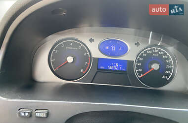 Седан Geely Emgrand 7 (EC7) 2012 в 