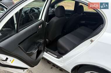 Седан Geely Emgrand 7 (EC7) 2012 в 
