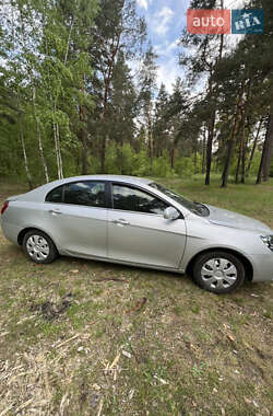 Седан Geely Emgrand 7 (EC7) 2013 в 
