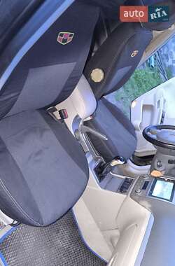 Хетчбек Geely Emgrand 7 (EC7) 2012 в 