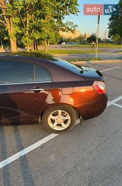 Седан Geely Emgrand 7 (EC7) 2013 в 