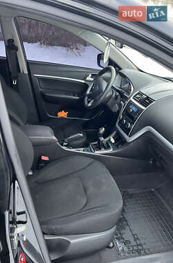 Седан Geely Emgrand 7 (EC7) 2016 в 