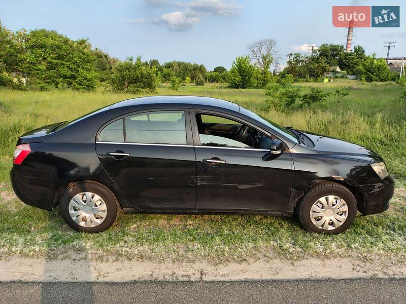 Седан Geely Emgrand 7 (EC7) 2013 в Украинке