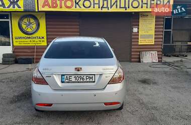 Седан Geely Emgrand 7 (EC7) 2012 в 