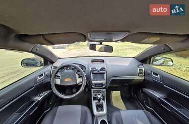 Седан Geely Emgrand 7 (EC7) 2012 в 