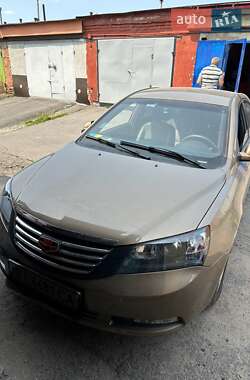 Седан Geely Emgrand 7 (EC7) 2014 в 