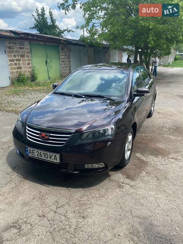 Седан Geely Emgrand 7 (EC7) 2014 в 