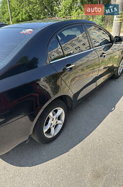 Седан Geely Emgrand 7 (EC7) 2013 в 