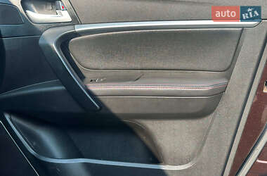 Седан Geely Emgrand 7 (EC7) 2017 в 