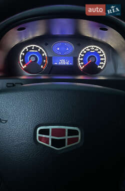 Седан Geely Emgrand 7 (EC7) 2013 в 