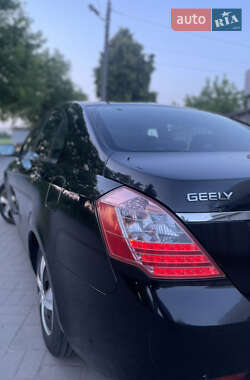 Седан Geely Emgrand 7 (EC7) 2013 в 