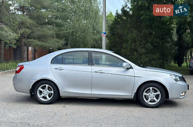 Седан Geely Emgrand 7 (EC7) 2013 в 