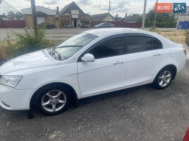Седан Geely Emgrand 7 (EC7) 2012 в Новомосковську