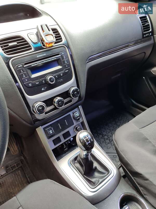 Седан Geely Emgrand 7 (EC7) 2014 в 