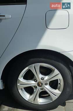 Седан Geely Emgrand 7 (EC7) 2014 в 