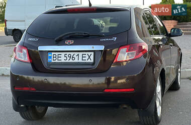 Хэтчбек Geely Emgrand 7 (EC7) 2013 в 
