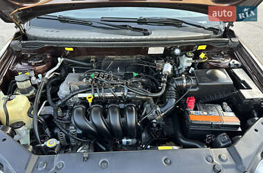 Хэтчбек Geely Emgrand 7 (EC7) 2013 в 