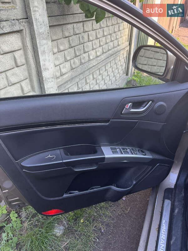 Седан Geely Emgrand 7 (EC7) 2014 в Киеве