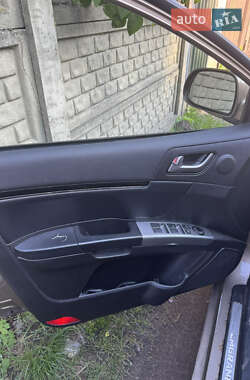 Седан Geely Emgrand 7 (EC7) 2014 в 