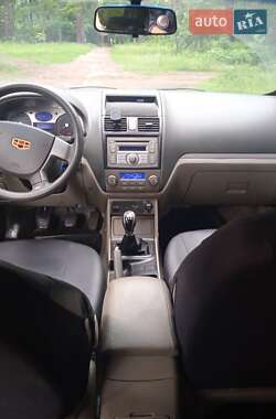 Седан Geely Emgrand 7 (EC7) 2012 в 