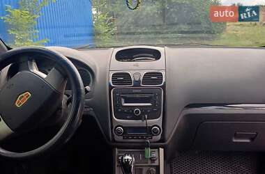 Седан Geely Emgrand 7 (EC7) 2013 в 