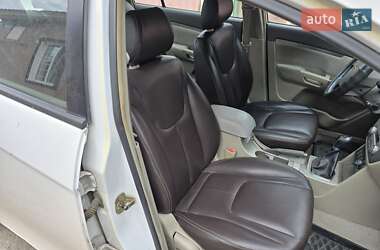 Седан Geely Emgrand 7 (EC7) 2011 в 