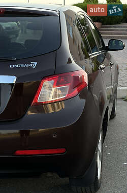 Хетчбек Geely Emgrand 7 (EC7) 2013 в 