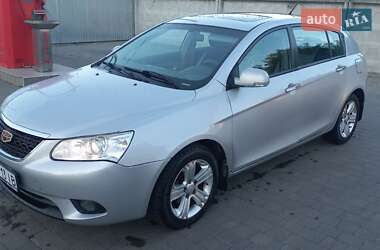 Хетчбек Geely Emgrand 7 (EC7) 2012 в 